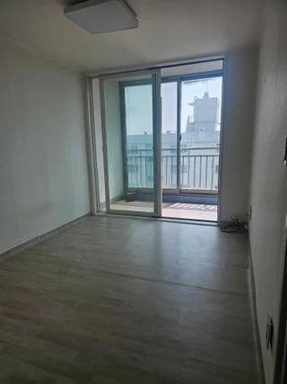 충남 천안시 서북구 직산읍 군서리 쓰리룸 매물