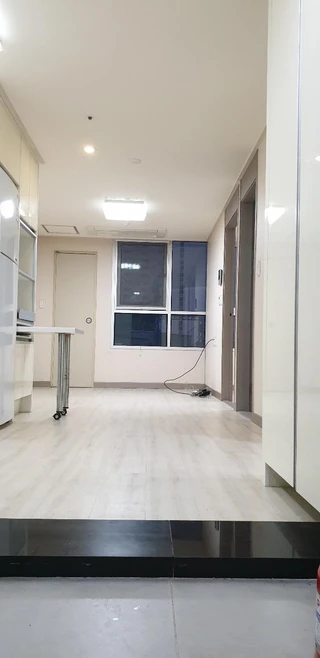 부산 사하구 신평동 쓰리룸 매물