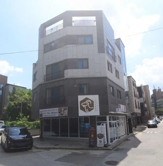 충남 천안시 서북구 백석동 주택 매물