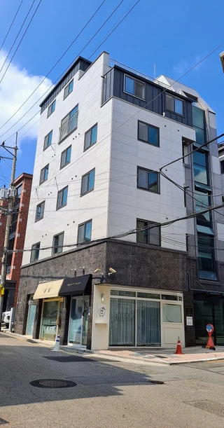 서울특별시 관악구 관악로10길 상가 매물