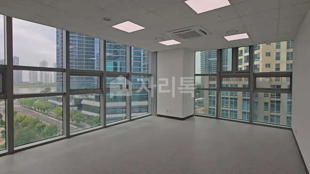 인천 연수구 송도동 30-6 대표 사진