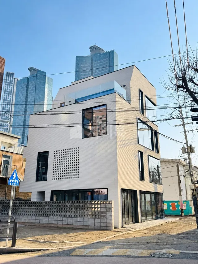서울 성동구 성수동1가 685-412 대표 사진