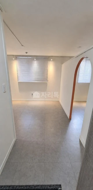 서울특별시 관악구 관악로10길 상가 매물