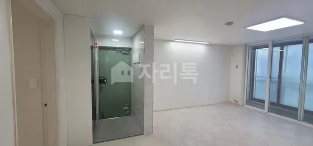 제주특별자치도 제주시 용담삼동 505 대표 사진
