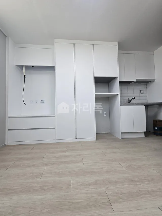 경기 화성시 만세구 마도면 청원리 537-3 대표 사진
