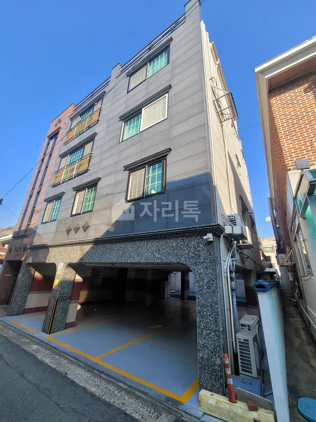 경상남도 창원시 진해구 충장로412번길 6 (이동) 사진 3