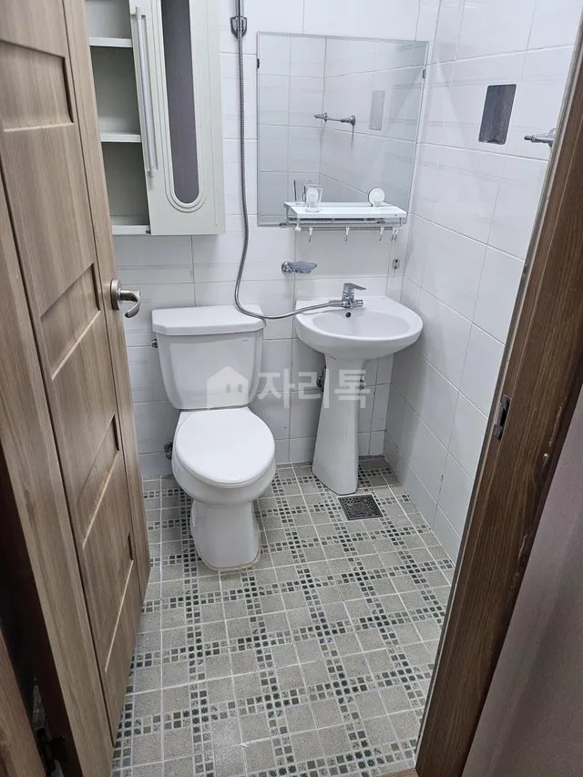 경기 화성시 만세구 향남읍 행정리 496-12 대표 사진