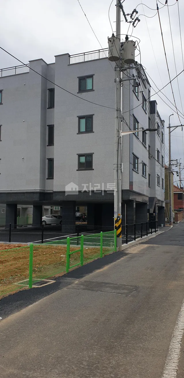 충남 아산시 권곡동 533-28 대표 사진