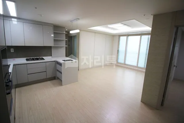 부산 서구 충무동2가 1-5 대표 사진