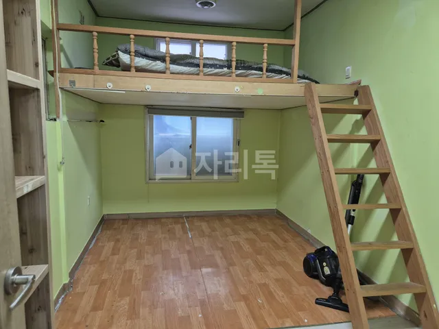 서울 용산구 신계동 1-277 대표 사진