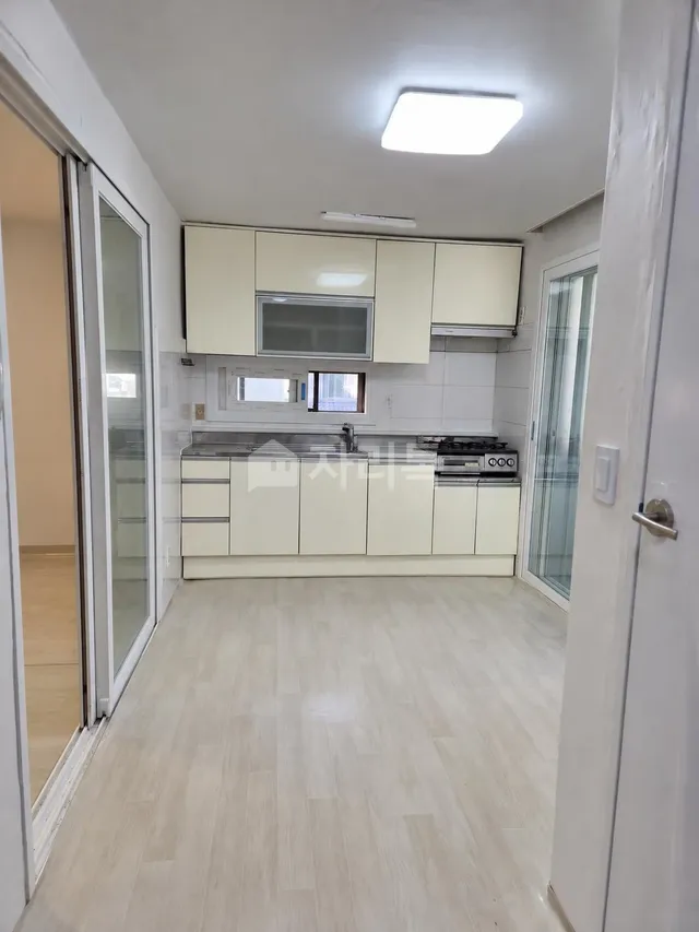 서울 용산구 이태원동 137-18 대표 사진