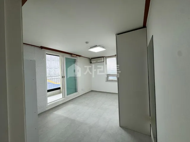 서울 강남구 논현동 242-27 대표 사진
