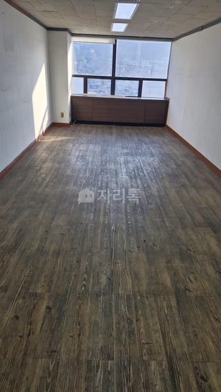 경기 안양시 만안구 안양동 사무실 매물